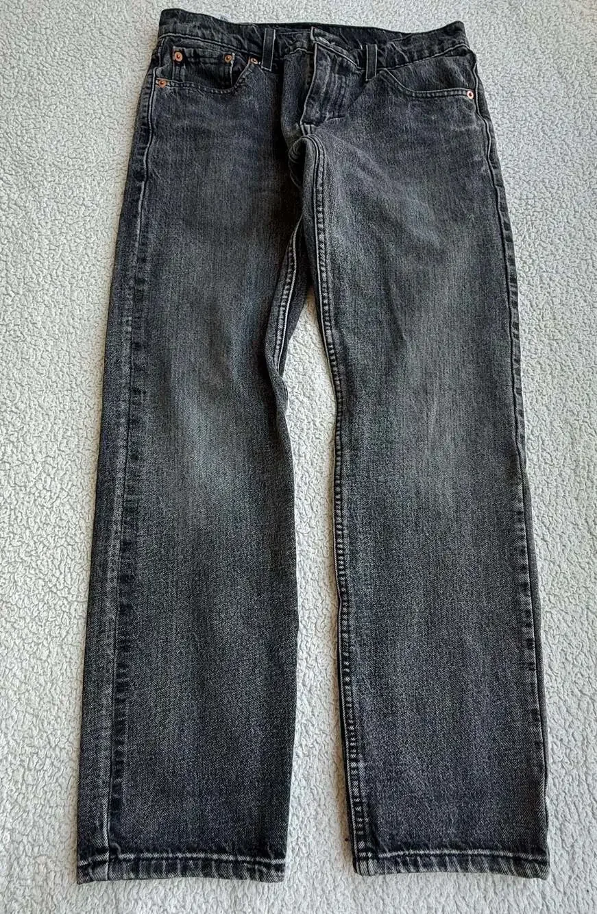 Levi's 502 Regular Taper Fit Black Denim Jeans, Size 30x30
